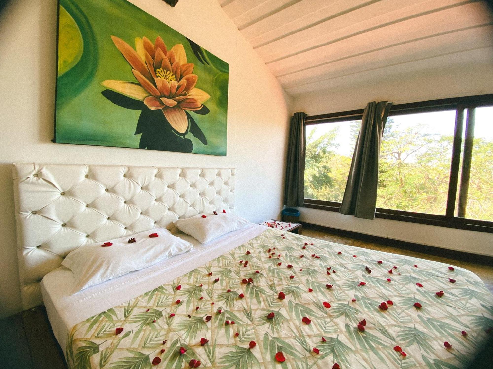 The Eco Palace Hostel Búzios المظهر الخارجي الصورة